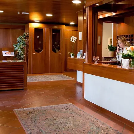 Hotell Marconi 4*